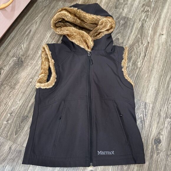 Marmot FurLong Faux Fur Sleeveless Full Zip Jacket Vest Women's Medium Black - Picture 1 of 6